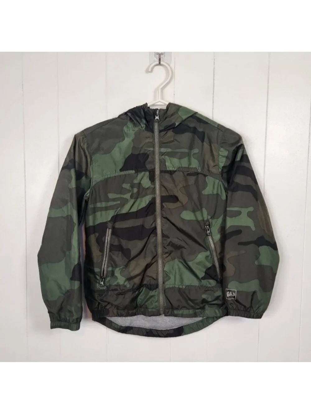 Gap Kids Green Camo Lined Windbreaker Zip Up Jacket Hood Boys Size Medium Spring